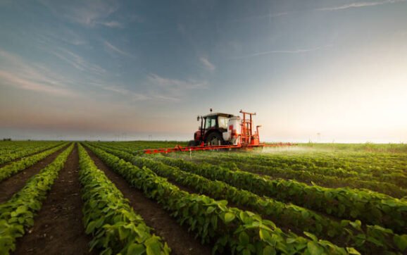 Maximizarea productivității cu DicorParts: Piese de schimb de înaltă calitate pentru echipamente agricole